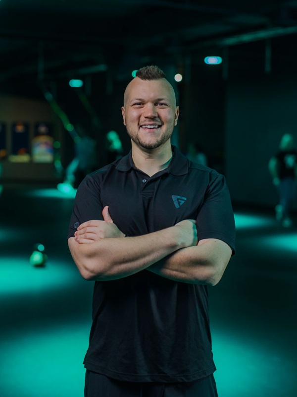 Evan-Howard-271942 Evan-Howard